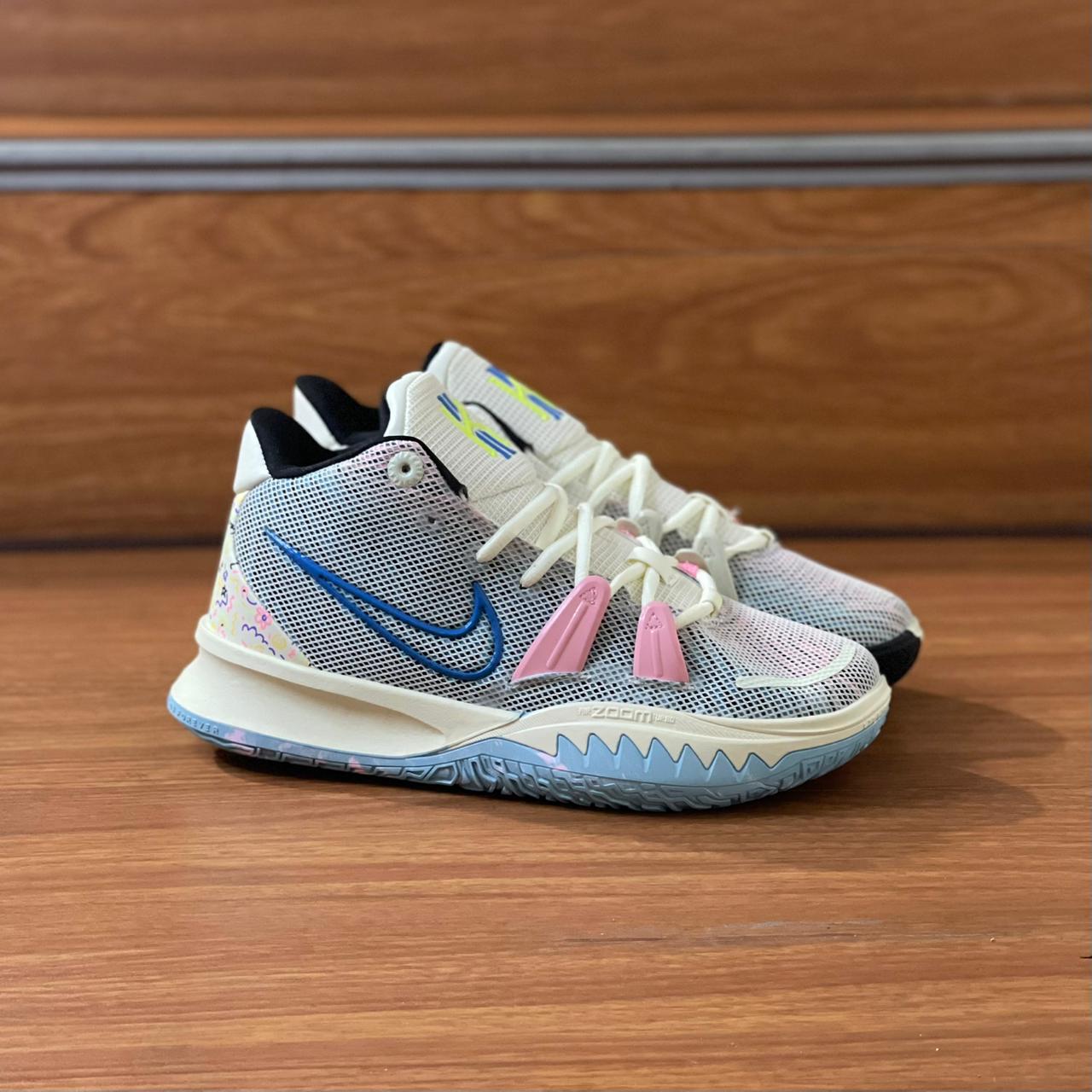 NIKE KYRIE 7 PALE IVORY