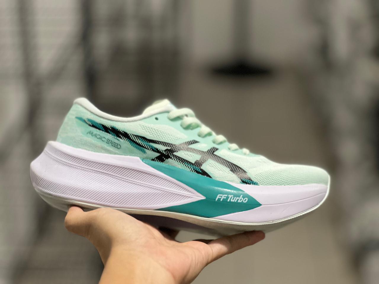 ASICS MAGIC SPEED TOSCA